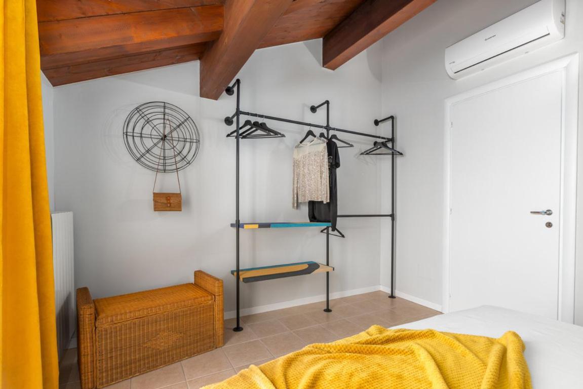 Casa Gialla 7A, New Apartment Milano&Como Bregnano Екстериор снимка